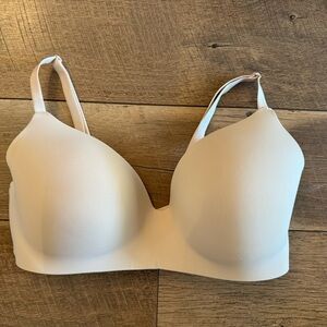 Victoria Secret Lightly Lined Wireless T-shirt Bra 36 DD